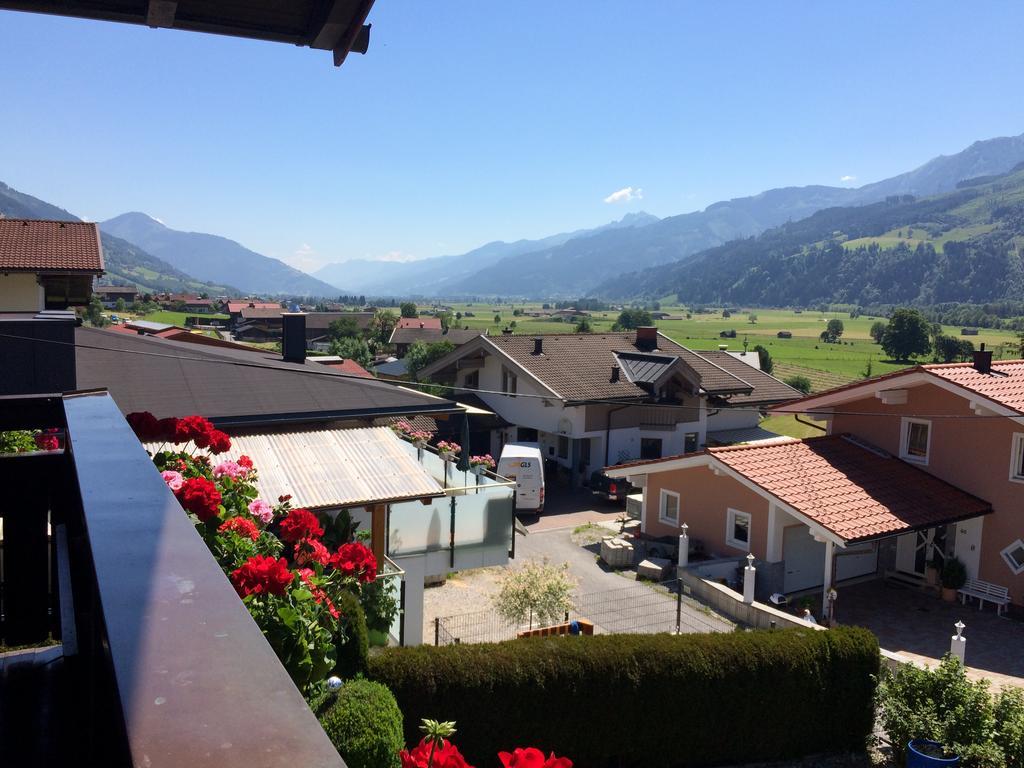 Haus Deutinger Hotel Piesendorf Luaran gambar